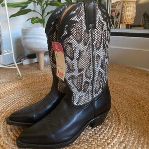 Boulet Cowboy Boots (w tags)